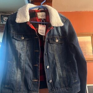 Womens lined denim jacket. NWT